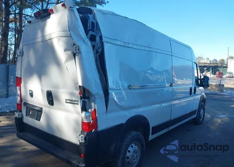 2024 Ram Promaster 2500 Tradesman High Roof 159 Wb W/Pass Seat z USA, uszkodzony, nr VIN 3C6LRVDG8RE113374